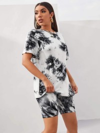 2-Piece summer set Tees and Short tie dyed Unisex